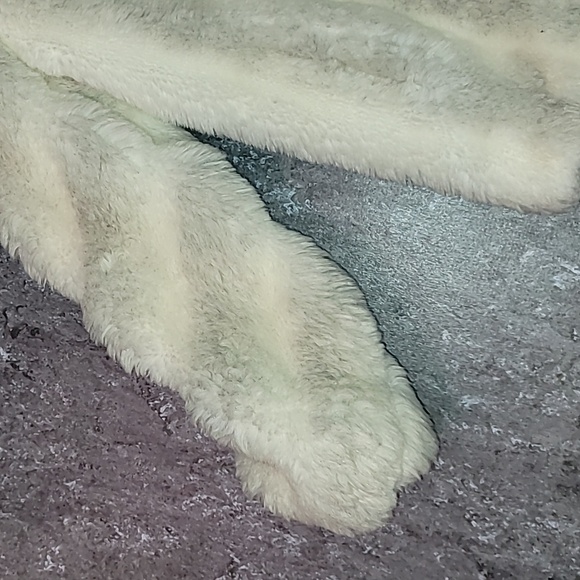 Vintage. Made in USA. Jordache. Faux-fur coat. Women's Large. - Picture 4 of 16